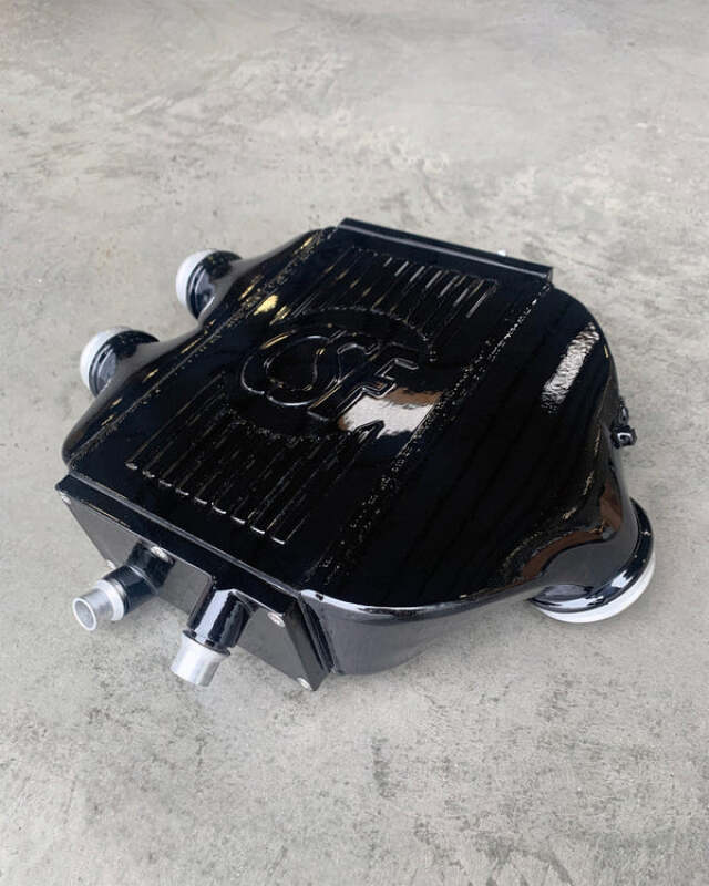 CSF 2014+ BMW M3/M4 (F8X) Top Mount Charge-Air-Cooler - Gloss Black