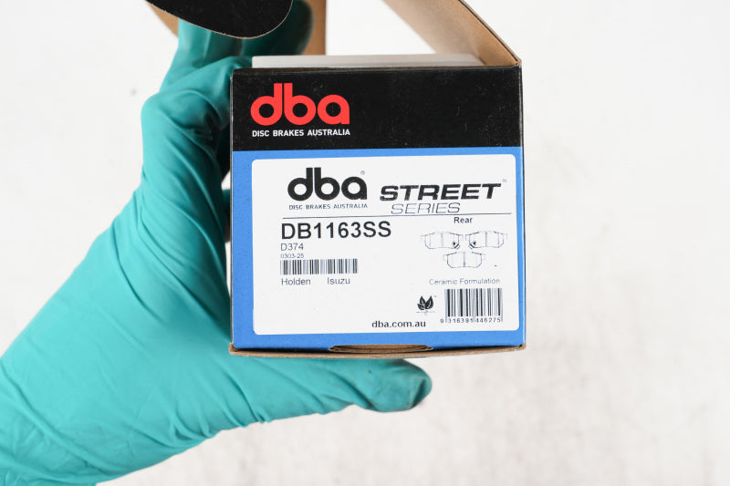 DBA 92-00 Honda Civic Si Street Series Rear Brake Pads