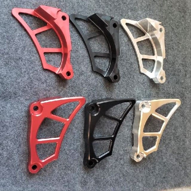 ’85-’01 CR500 “Petite” Billet Case Saver/Sprocket Guards image 0