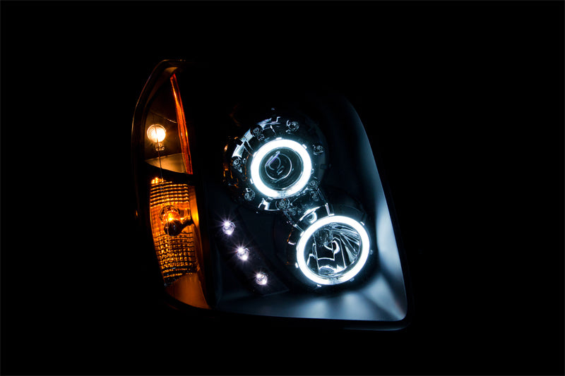 ANZO 2007-2014 GMC Yukon Projector Headlights w/ Halo Black (CCFL)