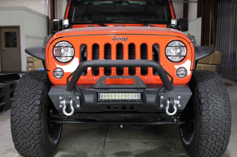 Fishbone Offroad 07-18 Jeep Wrangler JK Frnt Stubby Winch Bumper W/Tube Guard - Blk Txtrd Powdercoat