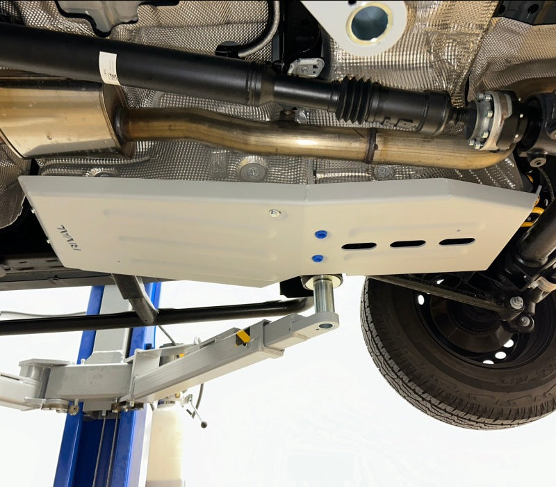 Rival Ineos Grenadier &amp; Quartermaster Aluminum Gas Tank Skid Plate