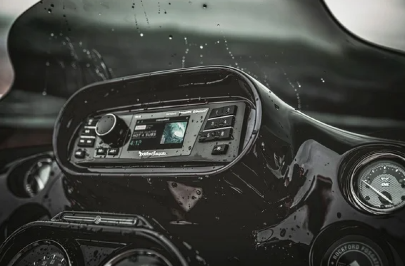 Rockford Fosgate 1998-2013 Harley-Davidson Digital Media Receiver/ Head Unit