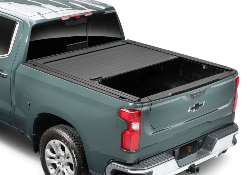 Retrax 2020 Chevrolet / GMC HD 6ft 9in Bed 2500/3500 RetraxPRO MX