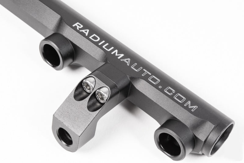 Radium Engineering 92-02 Toyote Supra 2JZ-GTE Top Feed Fuel Rail Kit