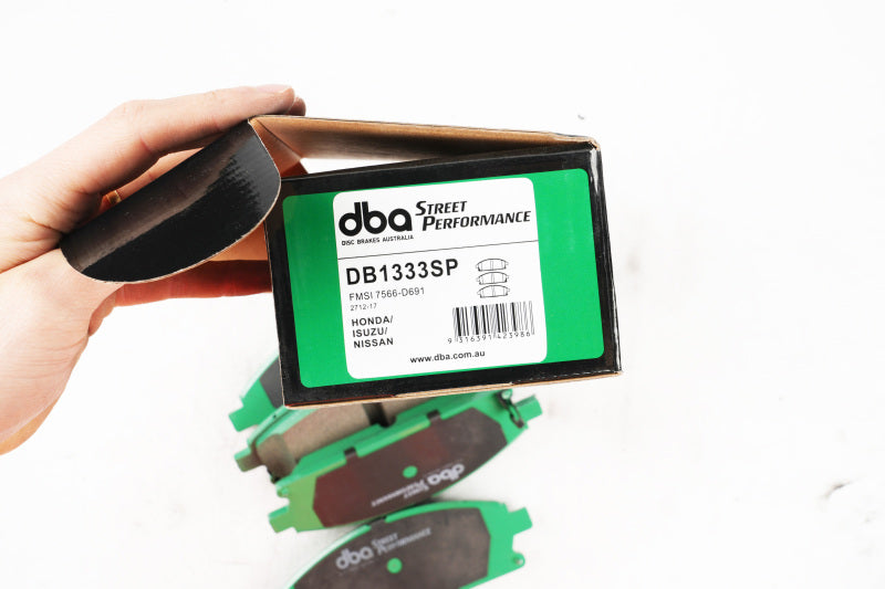 DBA 96-04 Nissan Pathfinder SP500 Front Brake Pads