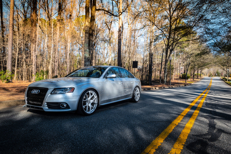 APR A01 Flow Formed - 20x9.0 - 5x112 - ET42 - 66.5mm Center Bore - Hyper Silver Wheel