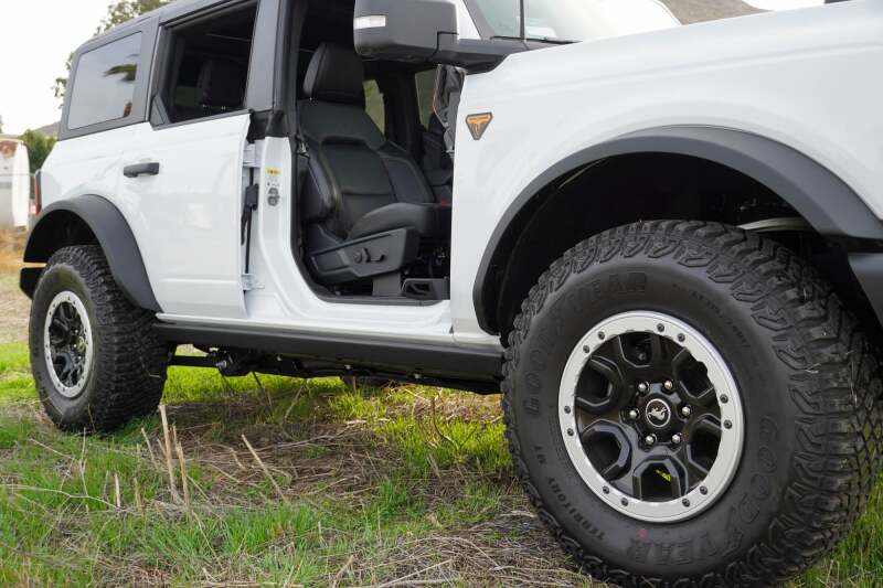DV8 Offroad 2021+ Ford Bronco Foot Peg Pair - Black