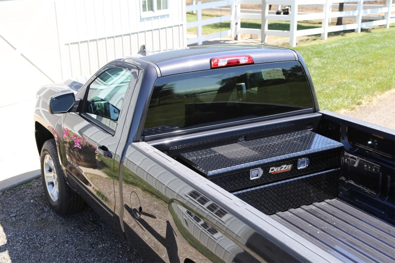 Dee Zee Universal Tool Box - Red Chest Black BT 46In
