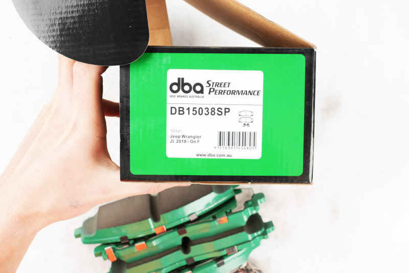 DBA 17-22 Chrysler Pacifica Front SP Performance Brake Pads