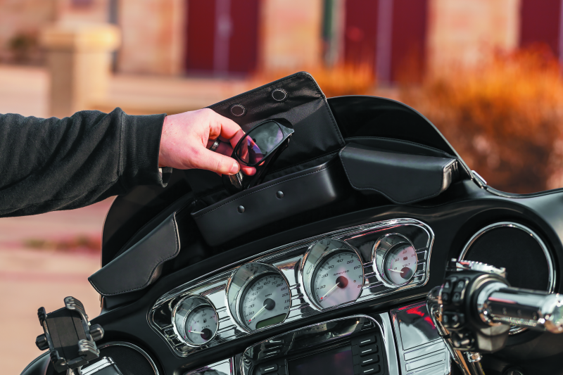 Kuryakyn Batwing Fairing Pouch Bag 14 and Up Black