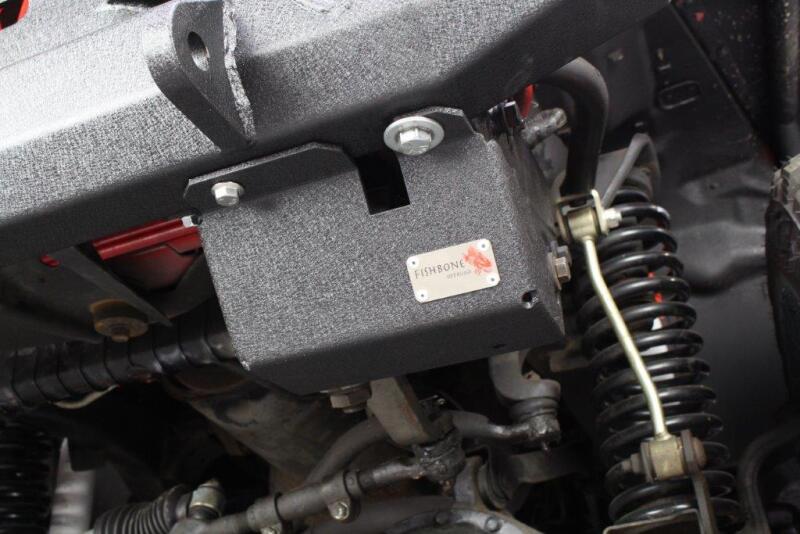 Fishbone Offroad 97-06 Jeep Wrangler TJ Steering Box Skid Plate - Black Textured Powdercoat