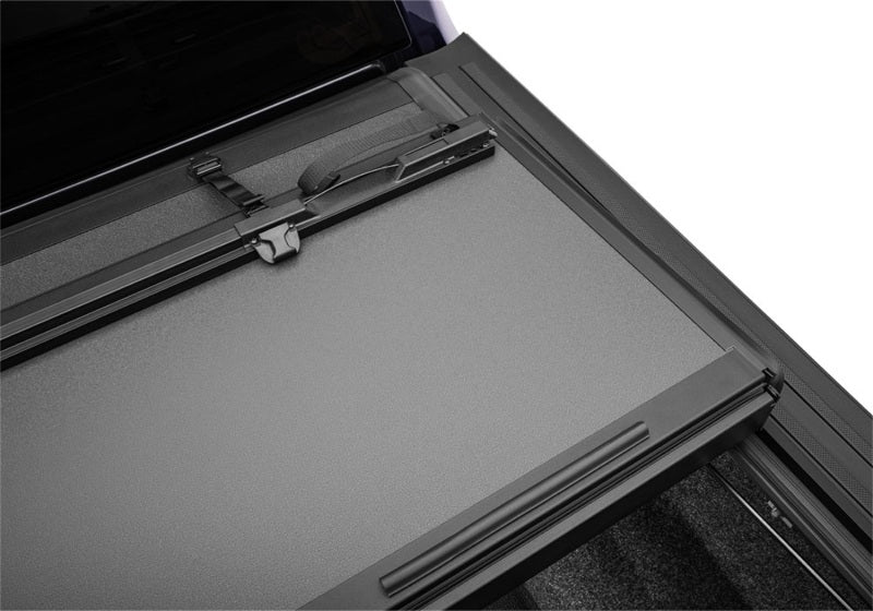 Extang 07-21 Toyota Tundra w/Rail System 5.5ft. Bed Endure ALX