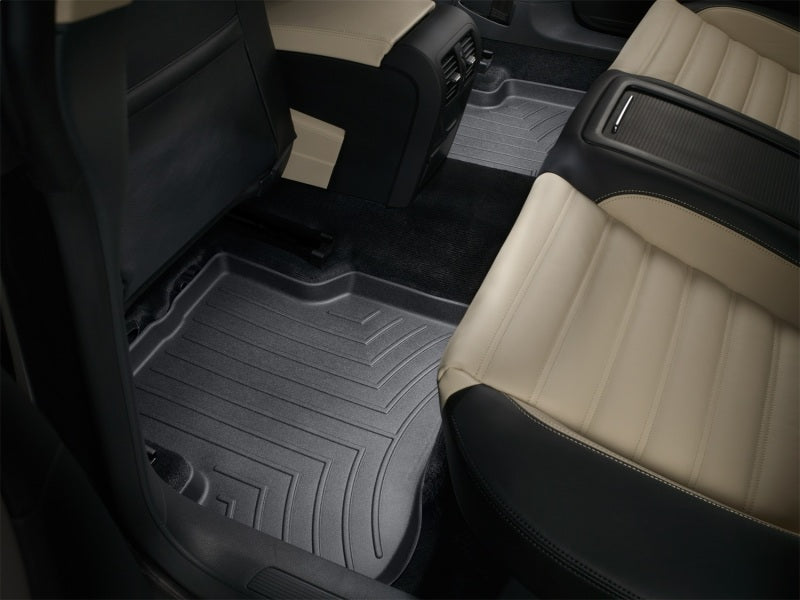 WeatherTech 06-08 Volkswagen Passat Rear FloorLiner - Black