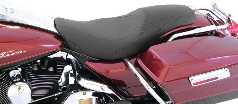 Mustang 97-07 Harley Rd King, 06-07 Street Glide, 00-05 Eagle Std Touring Solo Seat-Black