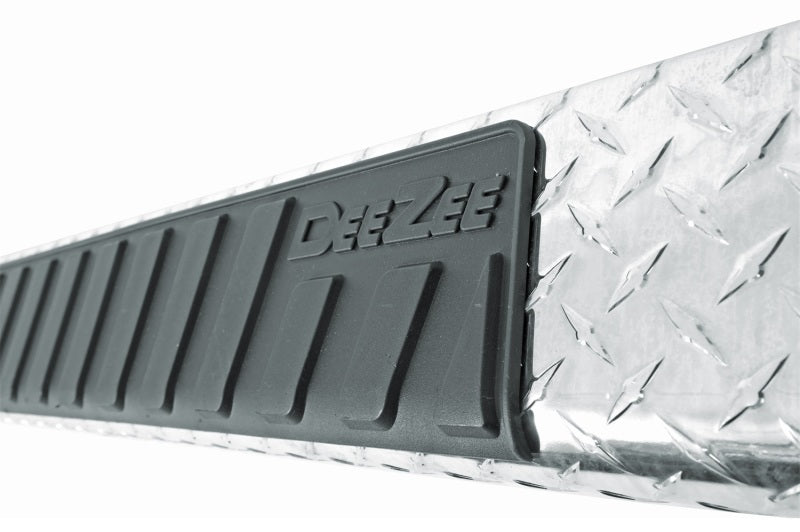 Dee Zee Universal Tubes - 6In Oval - Brite Tread Aluminum (RegCab)