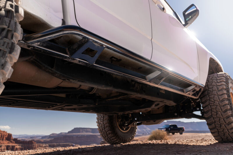 N-Fab Trail Slider Steps 15-20 Chevy/GMC Colorado/Canyon Crew Cab All Beds - SRW - Textured Black
