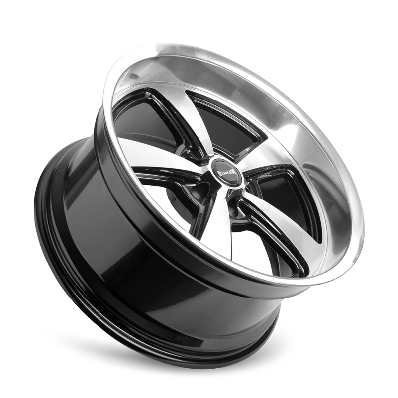 Ridler 652 17x8 / 5x114.3 BP / 0mm Offset / 83.82mm Hub Gls Blk w/ Diamond Cut Face & Lip Wheel