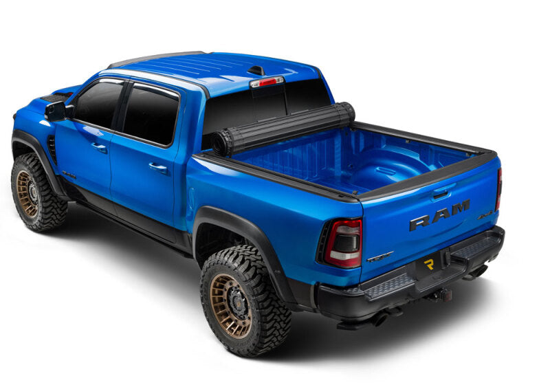 BAK 88-13 GM Silverado/Sierra & C/K 6.6ft. Bed (2014 2500/3500HD) Revolver X4ts