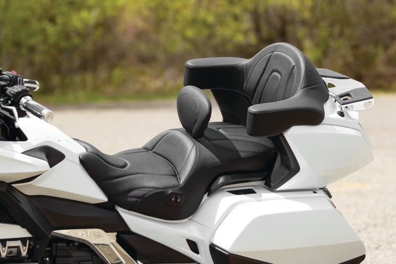 Mustang 18-19 Honda Gold Wing GL1800 Standard Touring 1PC Seat w/ Driver Backrest - Black