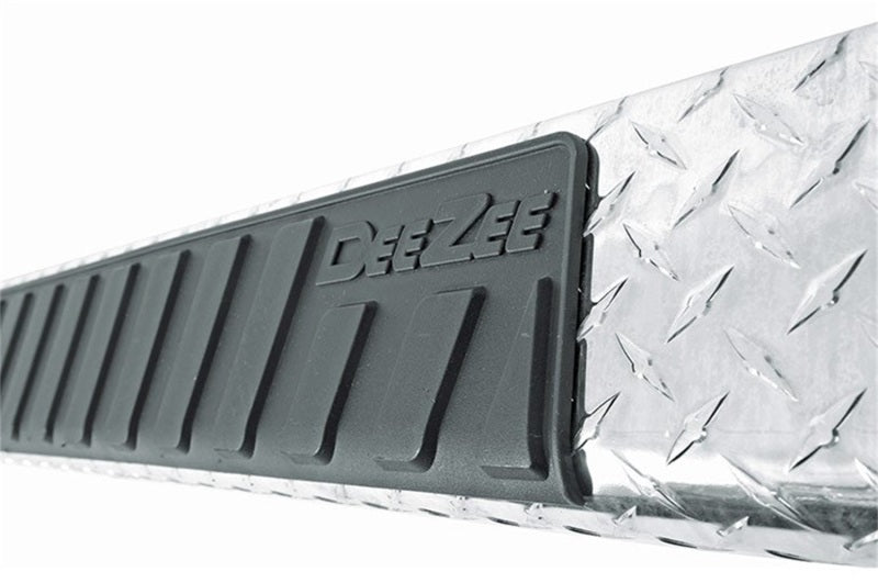 Dee Zee Universal Tubes - 6In Oval - Black Tread Aluminum (CrewCab)