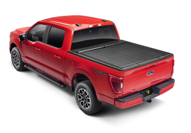 Roll-N-Lock 2022 Toyota Tundra (66.7in Bed Length) M-Series XT Retractable Tonneau Cover