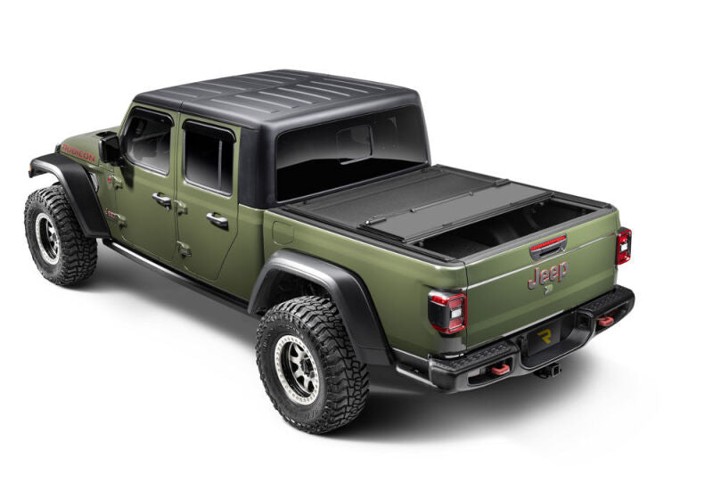 BAK 20-26 GM Silverado/Sierra 2500/3500 HD 8.2ft Bed BAKFlip MX4 TS
