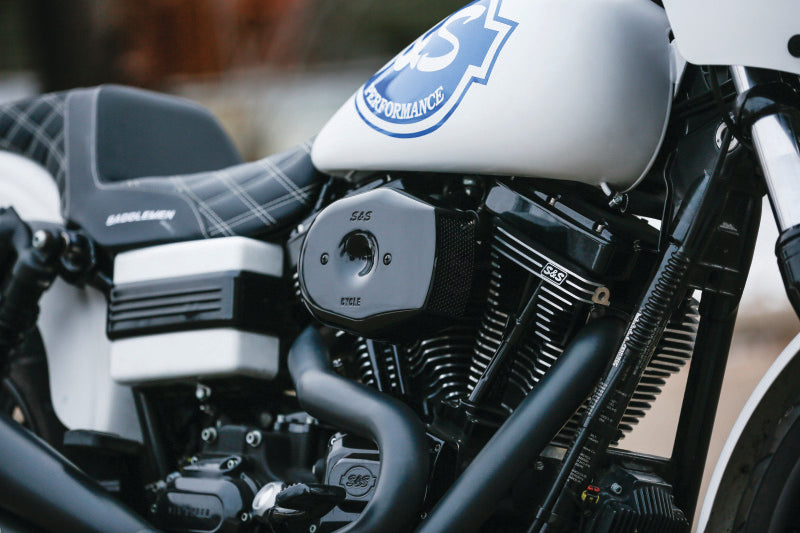 S&S Cycle 01-15 Fuel-Injected Softail Models Stealth Air Cleaner Kit w/ Black Tribute Cover