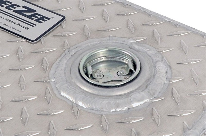 Dee Zee Universal Tanks - Auxiliary L-Shape Brite-Tread Aluminum (80 Gal)