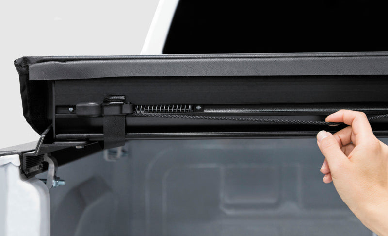 Access Limited 20-22 Jeep Gladiator 5ft Bed Roll-Up Tonneau Cover