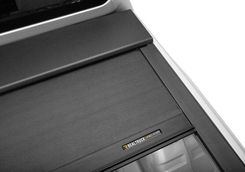 Roll-N-Lock 2022 Nissan Frontier Crew Cab (58.6in. Bed) M-Series Retractable Tonneau Cover