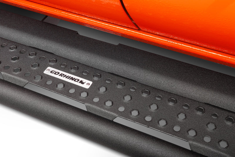 Go Rhino Dominator Extreme D6 SideSteps - Tex Blk - 68in