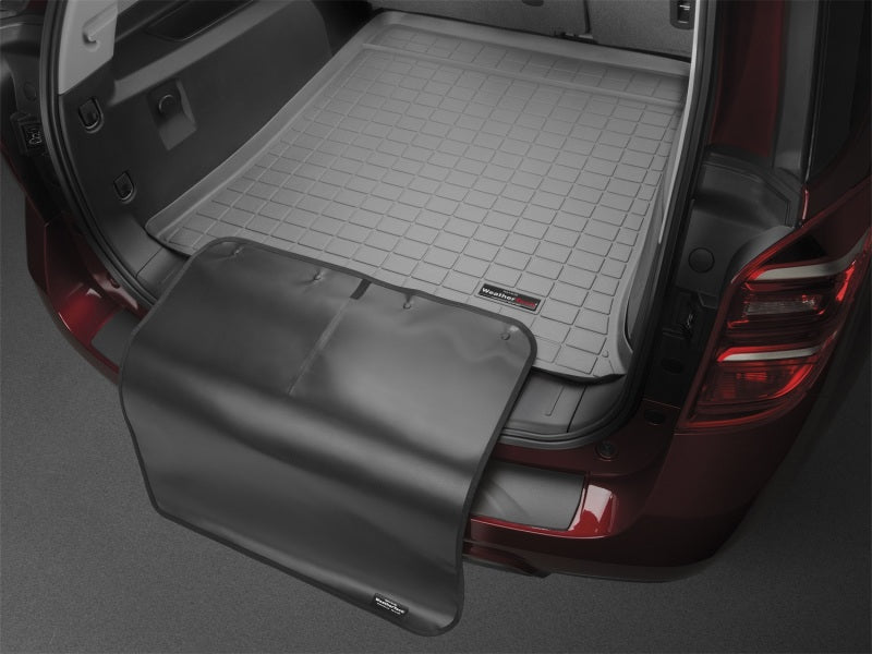 WeatherTech 2023 Kia Niro Plug-In Hybrid Cargo Liner w/Bumper Protector - Grey