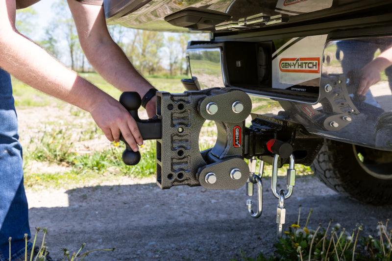 Gen-Y The Boss Torsion-Flex 2in Shank 17.5in Drop 16K Hitch w/GH-051 Dual-Ball/Stabilizer Kit