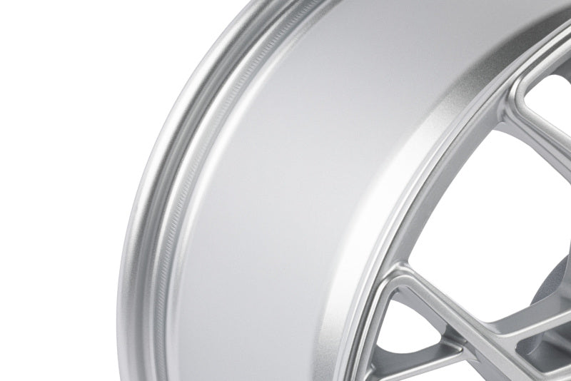 APR A02 Flow Formed - 19x8.5 - 5x112 - ET45 - 66.5mm Center Bore - Hyper Silver Wheel