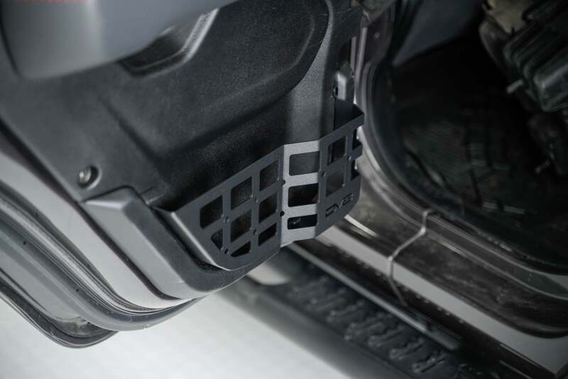DV8 Offroad 18-20 Jeep Wrangler (JL)/Gladiator (JT) Rear Door Pocket Molle Panels