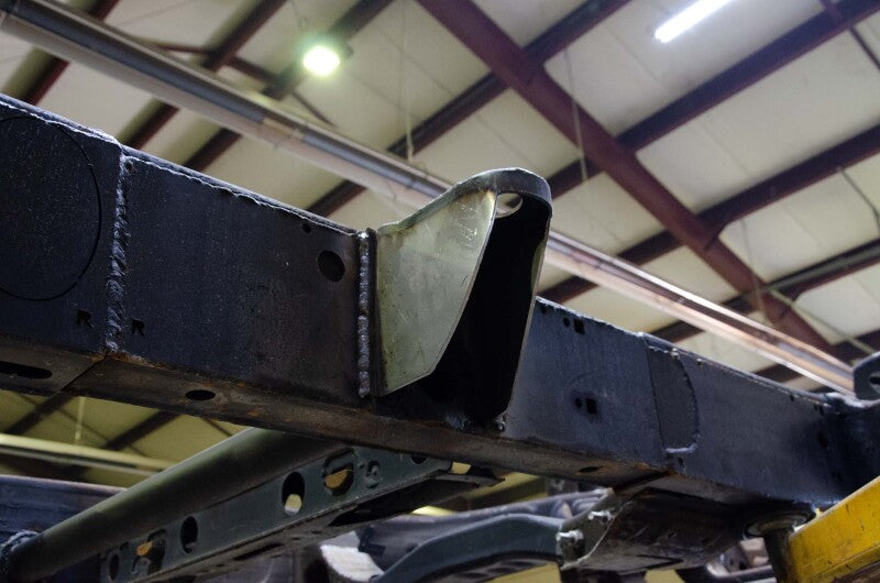 Rust Buster 11-18 Chevy Silverado 2500HD/3500HD Center Cab Mount - Left