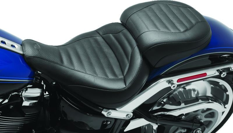 Mustang 11-13 Harley Blackline, 12-17 Slim,Slim S Wide Tripper Passenger Seat - Black