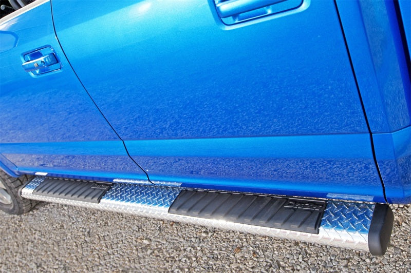Dee Zee Universal Tubes - 6In Oval - Brite Tread Aluminum (CrewCab)
