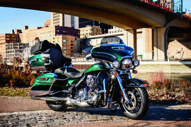Kuryakyn Mid Frame Air Deflector Accent For H-D 58002-09