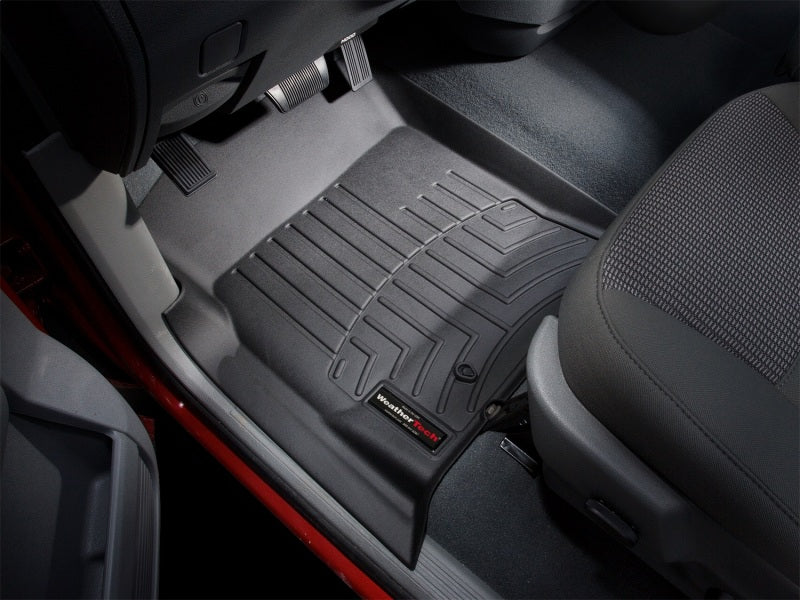 WeatherTech 02-06 Dodge Ram 1500 Pickup QuadCab Front FloorLiner - Black